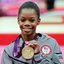 Дважды чемпионка мира по гимнастике воздает славу Богу - видео